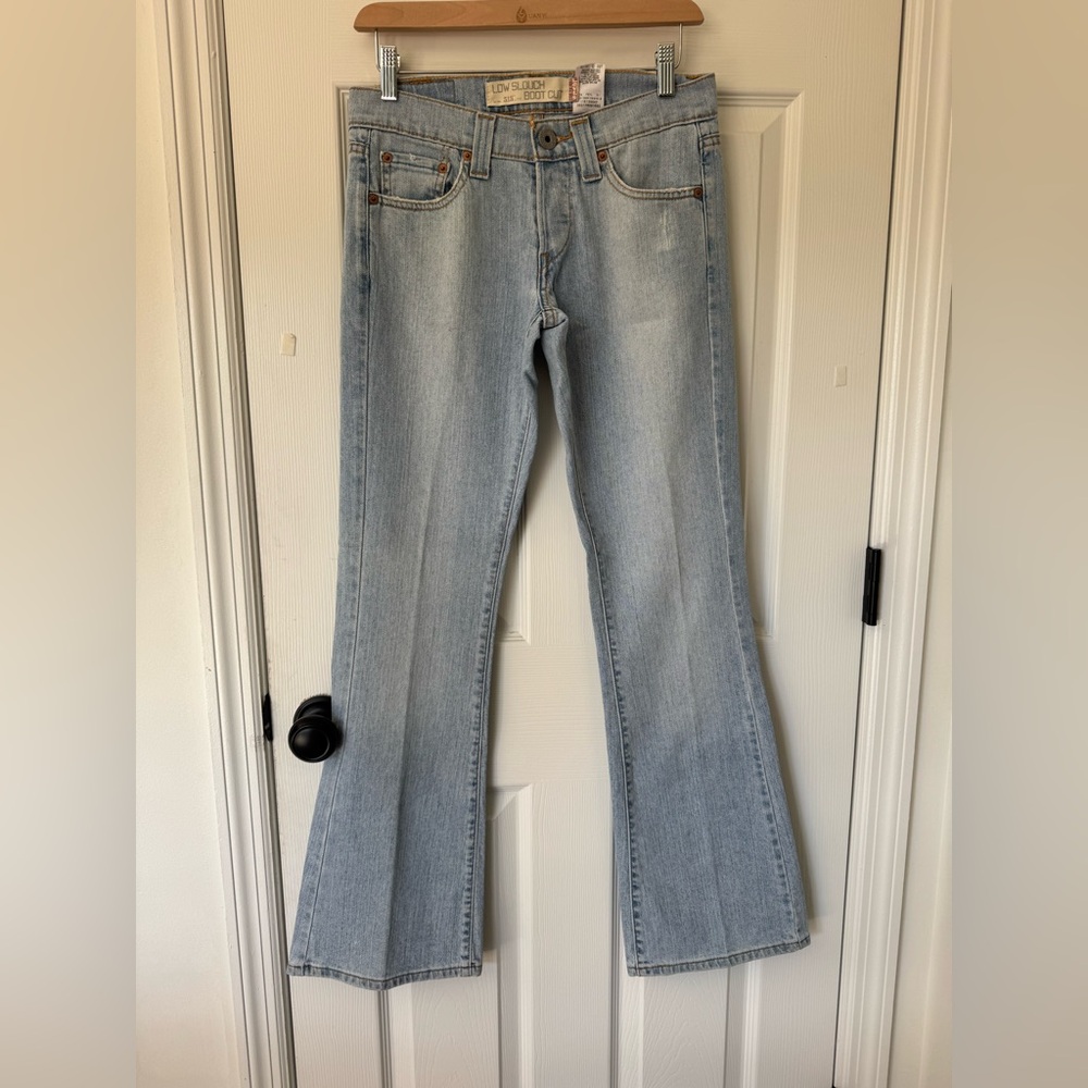 Levi's 518 Low Slouch Boot Cut Jeans Light Wash Size 1M Y2K